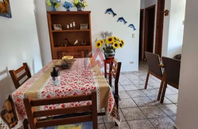 Apartamento com 02 dormitórios , 01 suíte, excelente localização