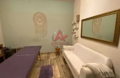 Sala comercial para locação definitiva no centro de ubatuba - sp