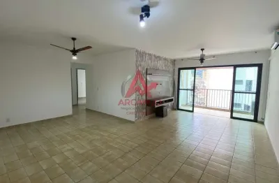 Apartamento com 03 dormitorios a venda no centro de ubatuba/sp.