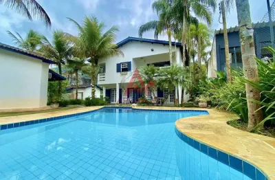 Casa com 8 quartos à venda na Enseada, Ubatuba 