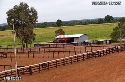 Fazenda à venda no Centro, Cáceres 