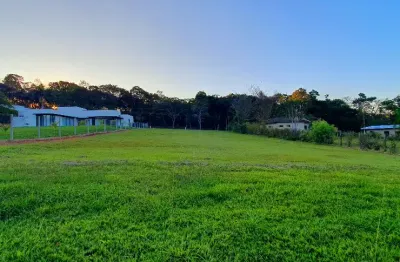 Lindo terreno a venda com 2.590 m2 no condomínio green village| cambé-pr