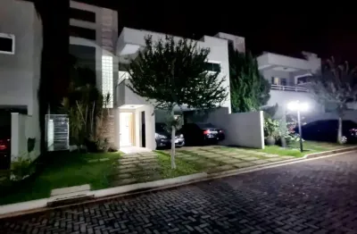 Casa em condomínio fechado com 3 quartos à venda na Rua João Garla, 300, Vila Santana, Cambé