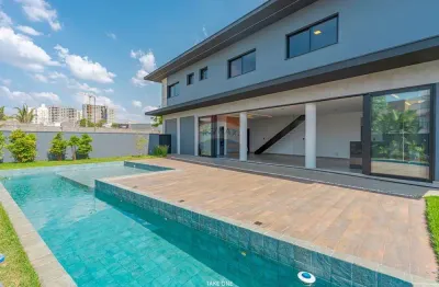 Casa em condomínio fechado com 3 quartos à venda na Avenida Lírio Correa, 803, Cariobinha, Americana