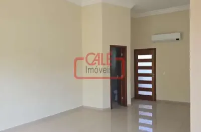 Casa com 3 dorms (1 suíte) e piscina à venda no condomínio green park, indaiatuba-sp