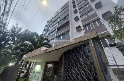 Seu novo lar com conforto e espaço localizado no coração de boa viagem!