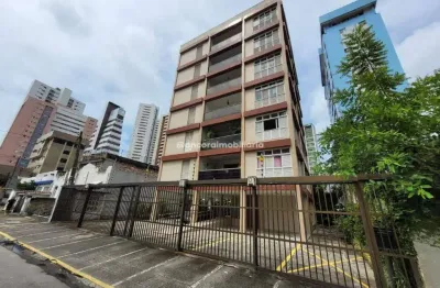 Excelente apartamento à venda no Edifício Notre Dame, localizado no bairro da Madalena.