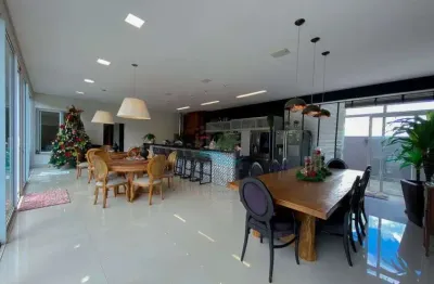 Casa com 5 quartos à venda na Rua Adalberto Luís Pirolo, 1040, Recanto do Salto, Londrina