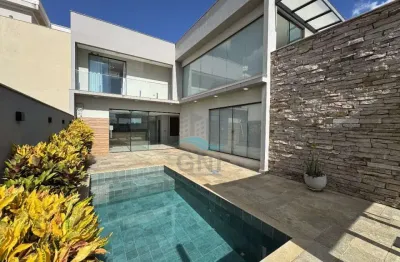 Casa com 4 quartos à venda na Juscelino Kubitscheck, 701, Royal Boulevard, Ibiporã