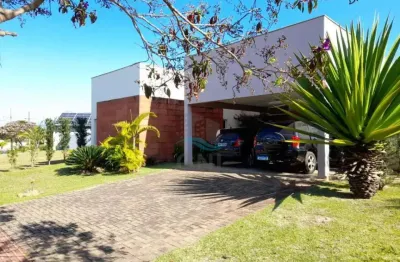 Casa com 3 quartos à venda na Rua Alcides Turini, 150, Recanto do Salto, Londrina