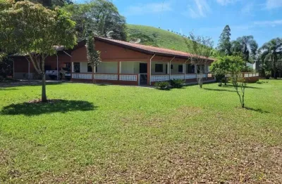 Lindo sitio em paraibunanatureza preservada – mata nativa, nascente, 2 lagos e um pomar com diversas espécies frutífera