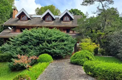 Magnífica mansão em campos do jordão com 2.545 m² de terreno