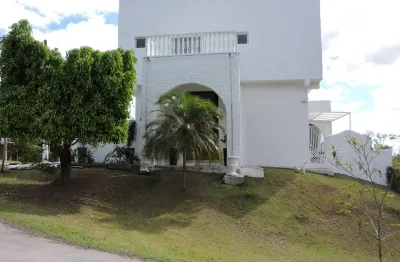 Residência de alto padrão com 4 suítes e dependência de empregada no mirante do vale