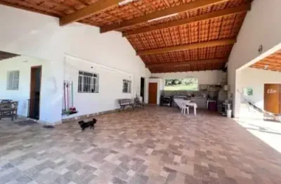 Chácara / sítio com 3 quartos à venda na Vila Antônio Augusto Luiz, Caçapava 