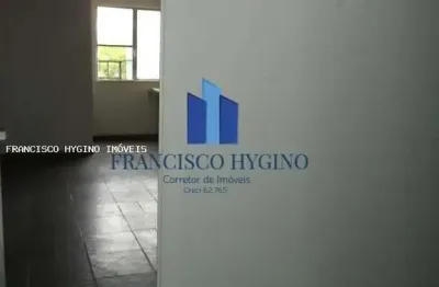 Sala comercial para venda em volta redonda, centro, 1 banheiro
