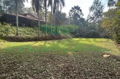 Chácara para Venda em São Roque, 3 dormitórios, 1 banheiro, 4 vagas