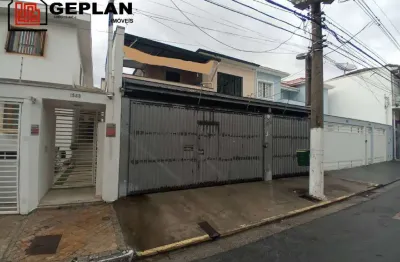 Excelente sobrado para fins comerciais, 2 salas,  2 salões, 5 vagas 200m