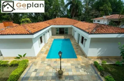 Excelente casa com piscina 4 dorm, sendo 4 suítes, 10 vagas, 635m
