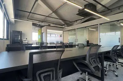Excelente sala comercial, 4 salas, ar condicionado,  3 wcs, 3 vagas, 130m