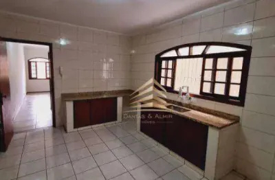 Sobrado com 4 dormitórios à venda, 139 m² por R$ 950.000,00 - Vila Augusta - Guarulhos/SP