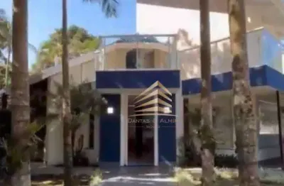 Belíssimo sobrado com 4 dormitórios, piscina  e área gourmet à venda, 180 m² por r$ 6.000.000 - riviera de são lourenço - bertioga/sp
