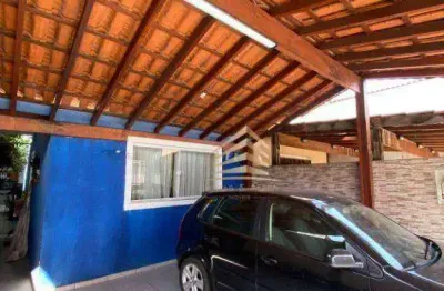 Sobrado com 3 dormitórios, 1 suíte, sala ampla, coz planejada, área gourmet com churrasqueira, forno e fogão a lenha, corredor e vaga para 2 veículos