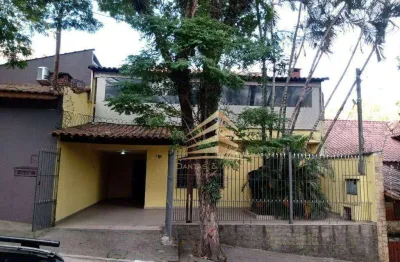 Aluga excelente sobrado para locação em guarulhos na rua mozart. este imóvel, localizado em uma área estratégica de guarulhos, oferece uma combinação