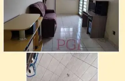 Vendo sobrado residencial e comercial , otima oportunidade de comercio em uma região privelegiada parque dos pinos