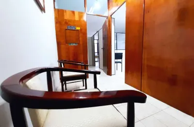 Sala comercial para locação na encruzilhada, santos-sp: 1 sala, 1 banheiro, 45m² - excelente oportunidade!