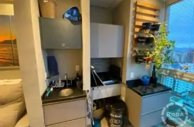 Apartamento de luxo na ponta da praia, santos-sp: 2 quartos, 2 suítes, 2 salas, 4 banheiros, 2 vagas, 80m². agende sua visita!