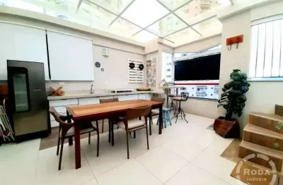 Cobertura de luxo na ponta da praia, santos-sp: 3 quartos, 2 suítes, 3 salas, 5 banheiros, 3 vagas de garagem, 227m².