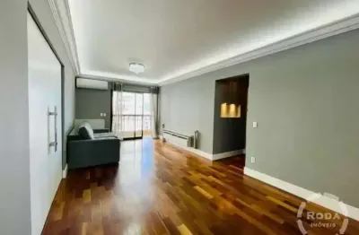 Apartamento de luxo na ponta da praia - 3 quartos, 1 suíte, 3 salas, 3 banheiros, 2 vagas de garagem, 132 m². alugue já!