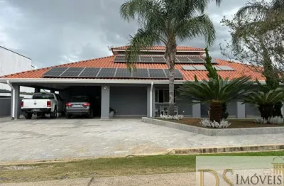 Casa alto padrão em condomínio - 4 quartos, 4 suítes, salas, 345m² em salto/sp - condomínio palmeiras imperiais