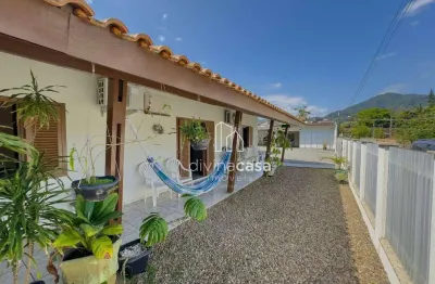 Casa com 4 dormitórios à venda, 233 m² por r$ 1.250.000,00 - rau - jaraguá do sul/sc