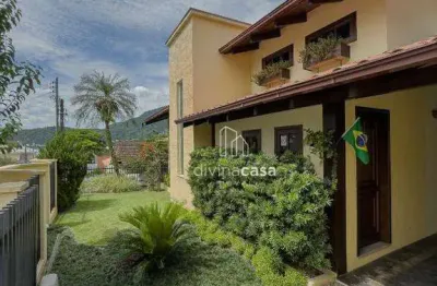 Casa com 2 dormitórios à venda, 223 m² por r$ 2.150.000,00 - nova brasília - jaraguá do sul/sc