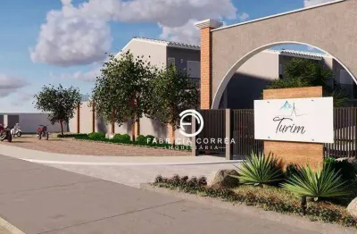 Sobrados em condomínio fechado com quintal privativo e estrutura completa de lazer