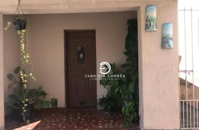 Casa com 3 quartos à venda na Vila Paulista, Taubaté 