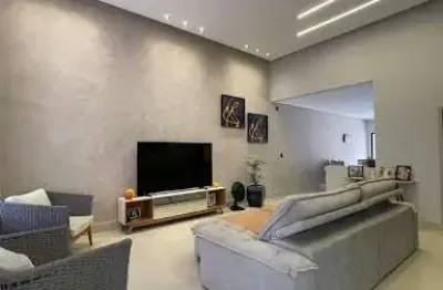 Casa em condomínio fechado terrea, prontinha para morar