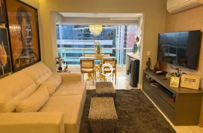 Apartamento para locação com planejados e 2 vagas de garagem