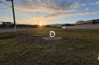 Terreno plano em condomínio com vista para a serra da mantiqueira