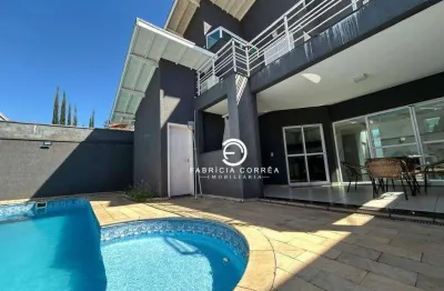 Sobrado de alto padrão em condomínio fechado – 4 dormitórios, piscina e acabamento sofisticado!