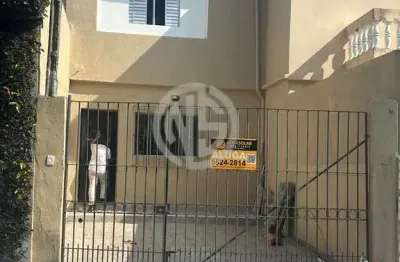 Casa com 2 quartos para alugar na Rua Ada Negri, Santo Amaro, São Paulo