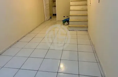 Casa com 2 quartos para alugar na Rua Capitão João de Godoy, Vila Cruzeiro, São Paulo