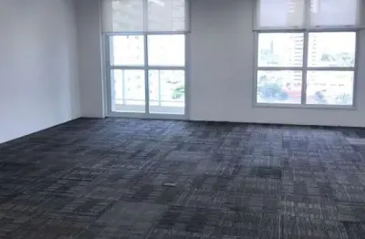 Sala comercial para alugar na Avenida Doutor Chucri Zaidan, Vila Cordeiro, São Paulo