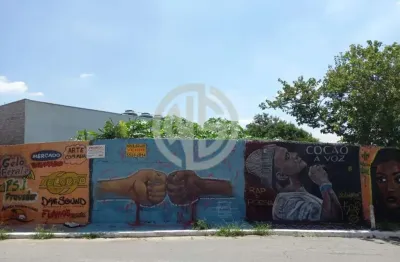 Terreno à venda na Rua Arthur Bliss, Jardim Casablanca, São Paulo