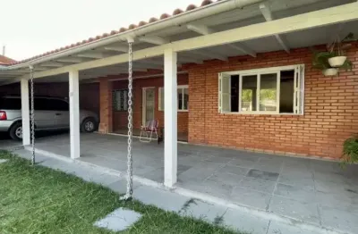 C206 ótima residência em laje de concreto  em mariluz/imbé