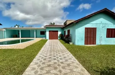 C152 imóvel com 02 terrenos e piscina na avenida mariluz em imbé/rs