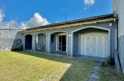 C137 imóvel no centro de mariluz próximo ao mar e comércio