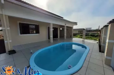 C301 bela residência com piscina em região de moradores /imbé