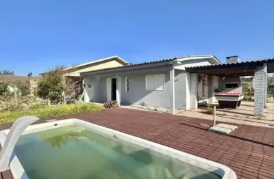 C112  oportunidade de esquina com piscina em mariluz!